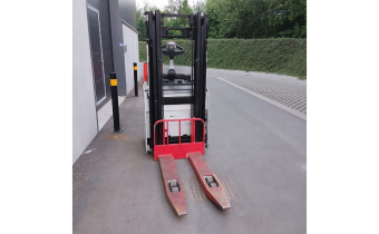 Gerbeur autoporté Hyster S15S - 154 h - Occasion