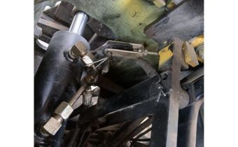 Herstelling van de neigcilinders van een Hyster heftruck in Hal Herstelling van de neigcilinders van een Hyster heftruck in Hal